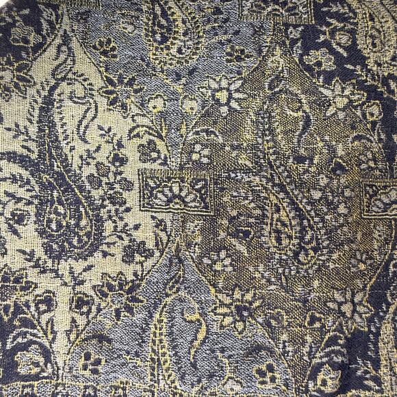 Halston Red 100% Wool Black Gray Tan Paisley Fringed Scarf Shawl Pashmina Wrap - Picture 6 of 6